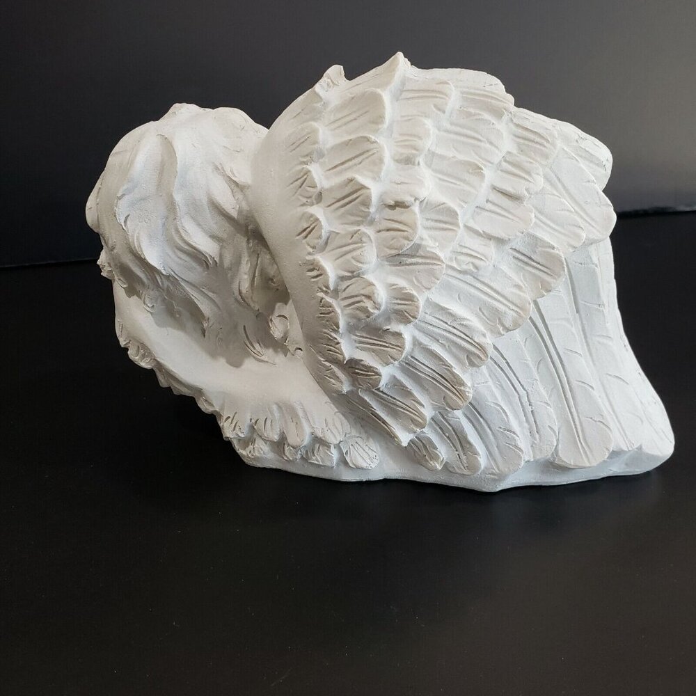 Set Of 2 White Sleeping Angel Cherub Figurines Wings Blue Flowers Friend Gift - Picture 4 of 9